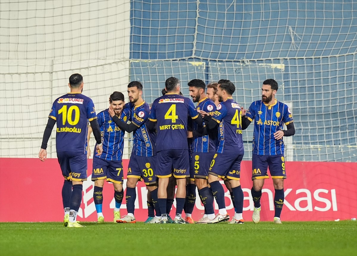 Ziraat Türkiye Kupası 5. turunda Menemen FK ile MKE Ankaragücü Menemen İlçe Stadı'nda karşılaştı....