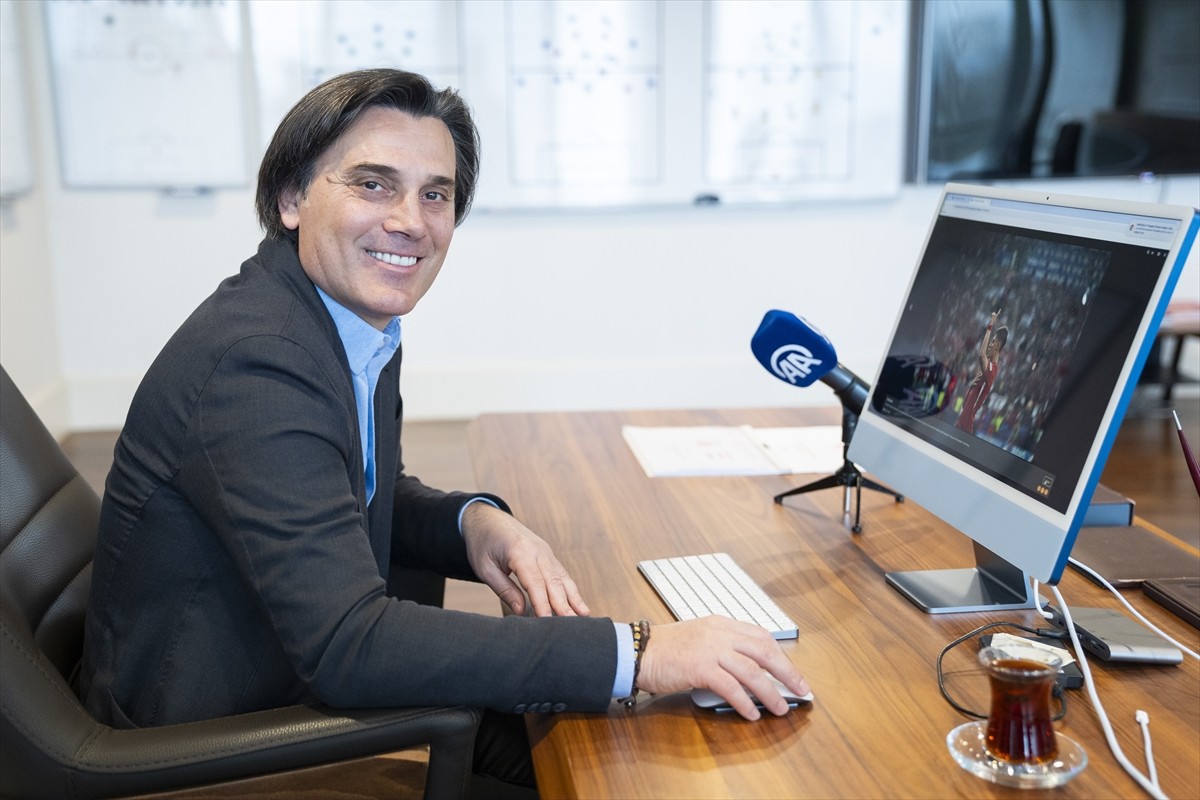 A Milli Futbol Takımı Teknik Direktörü Vincenzo Montella, Anadolu Ajansının (AA) gözünden 2024'e...