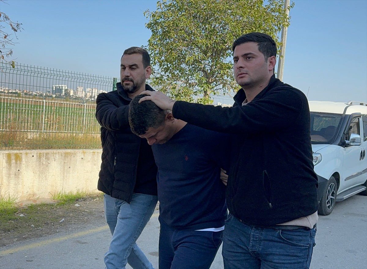 Adana ve Mersin'de karısı ile kayınvalidesi, kayınbabası, kayınbiraderi ve halasını öldüren...