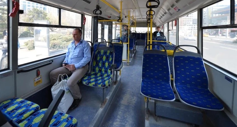 Ankara'da 60 Yaş Üstü ve Öğrencilere Toplu Taşıma Yasağı