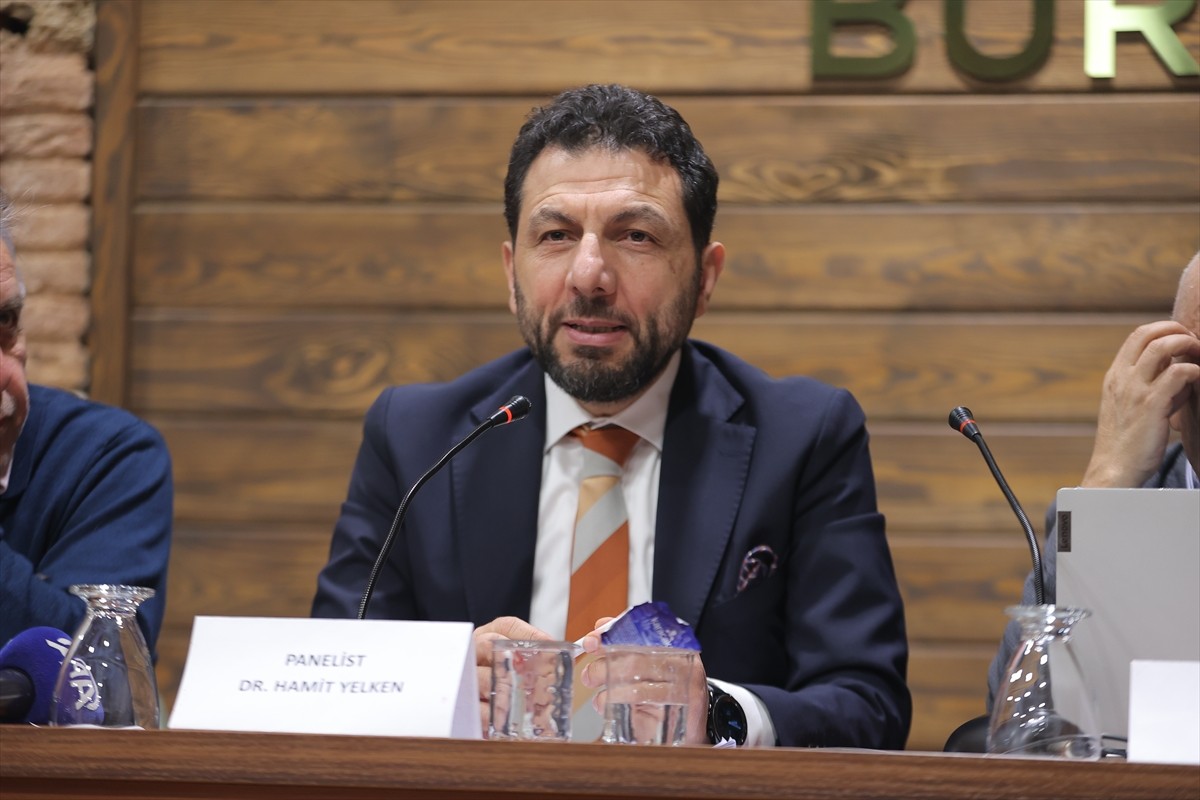 Bursa'da "Gazze'den Küresel Vicdana: İnsanlığın ve Uluslararası Hukukun Sınavı" paneli...