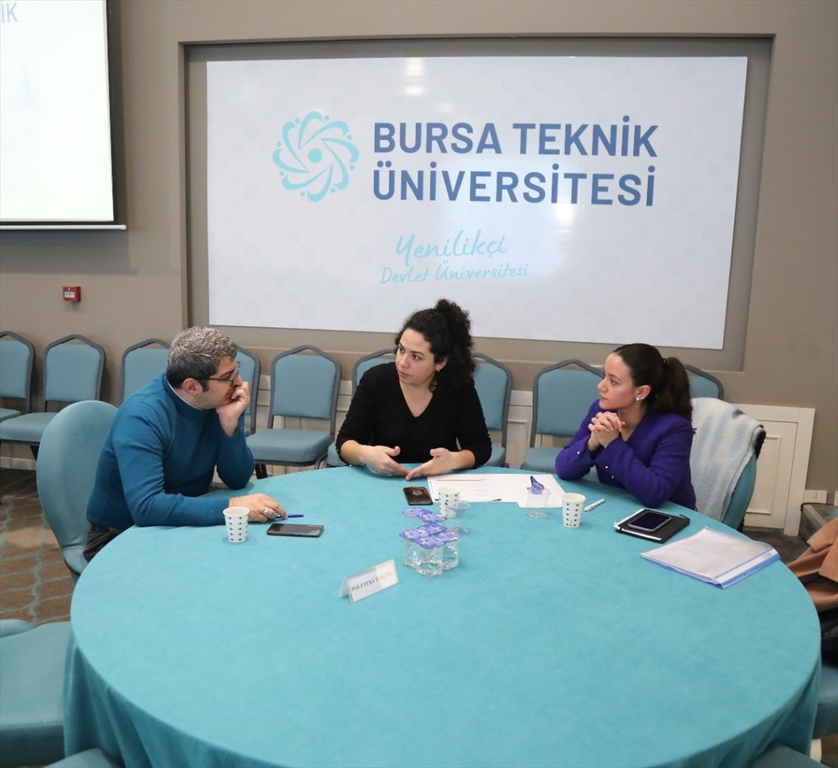 Bursa Teknik Üniversitesi (BTÜ) akademisyenleri ve tekstil sektörünün temsilcileri, "Sorun Çözüm...