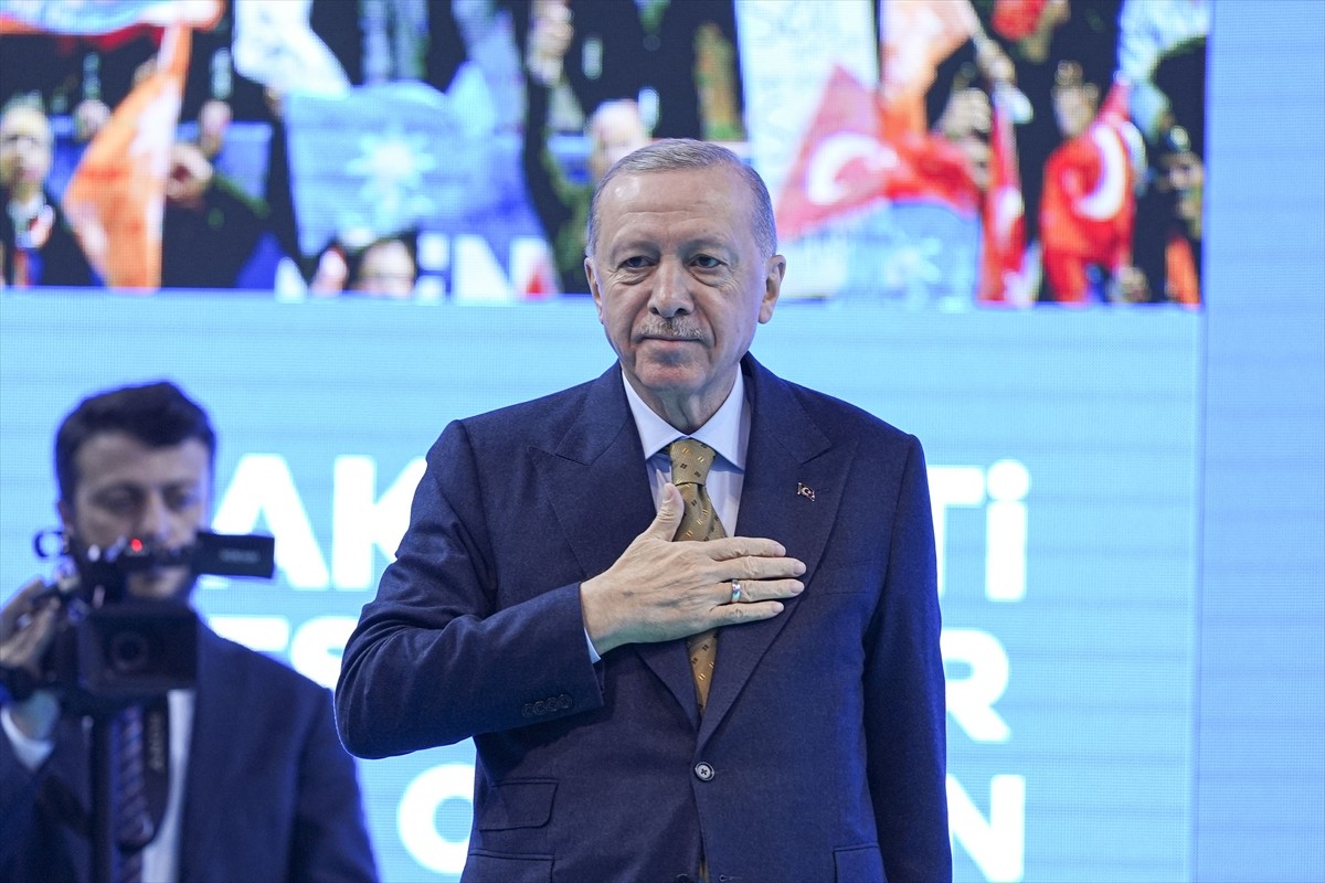 Cumhurbaşkanı ve AK Parti Genel Başkanı Recep Tayyip Erdoğan, partisinin Eskişehir Teknik...
