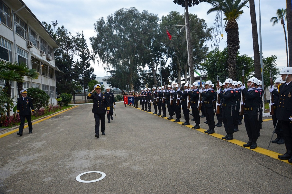 Deniz Kuvvetleri Komutanı Oramiral Ercüment Tatlıoğlu, Akdeniz Bölge Komutanlığı ve bağlı...