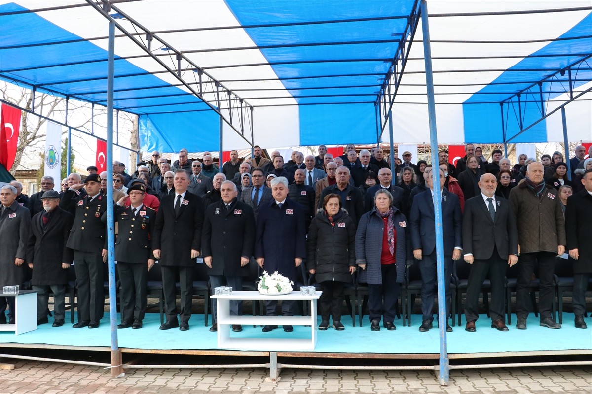 Diyarbakır'da uğradıkları saldırıda beraberindeki 5 silah arkadaşıyla şehit olan Emniyet Müdürü...