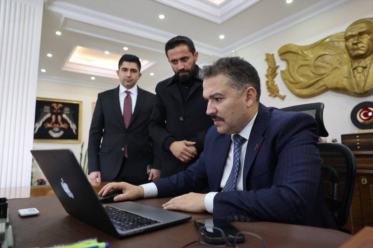 Iğdır Valisi Ercan Turan, Anadolu Ajansının (AA) gözünden 2024'e damga vuran olaylara ve yaşama...