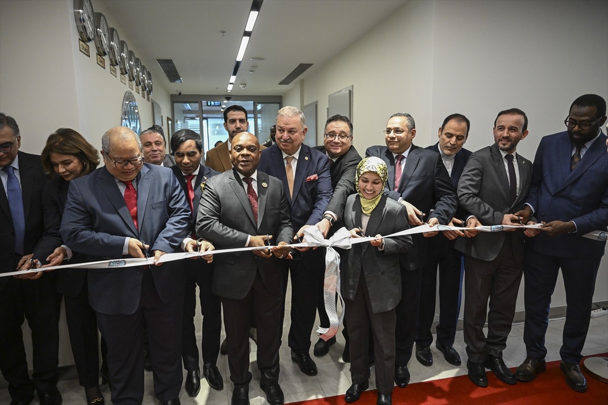 İstanbul'da, Gelişen 8 Ülke (D-8) Teşkilatı Sekreteryasının yeni binasının açılışı dolayısıyla...