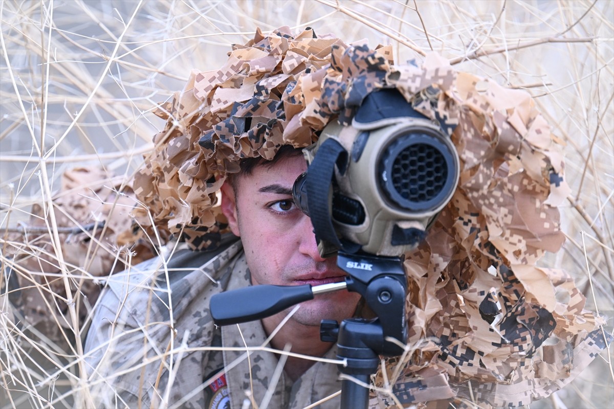 Jandarma Genel Komutanlığınca bu yıl ilk kez uluslararası düzeyde düzenlenen Boran-6 Keskin...