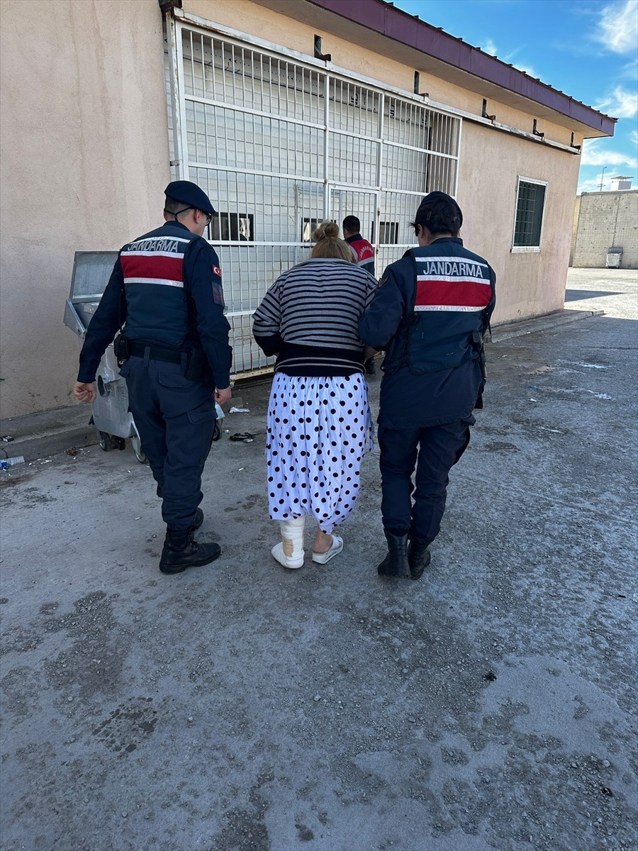 Kayseri'de hakkında 26 yıl 6 ay kesinleşmiş hapis cezası bulunan firari hükümlü yakalandı.