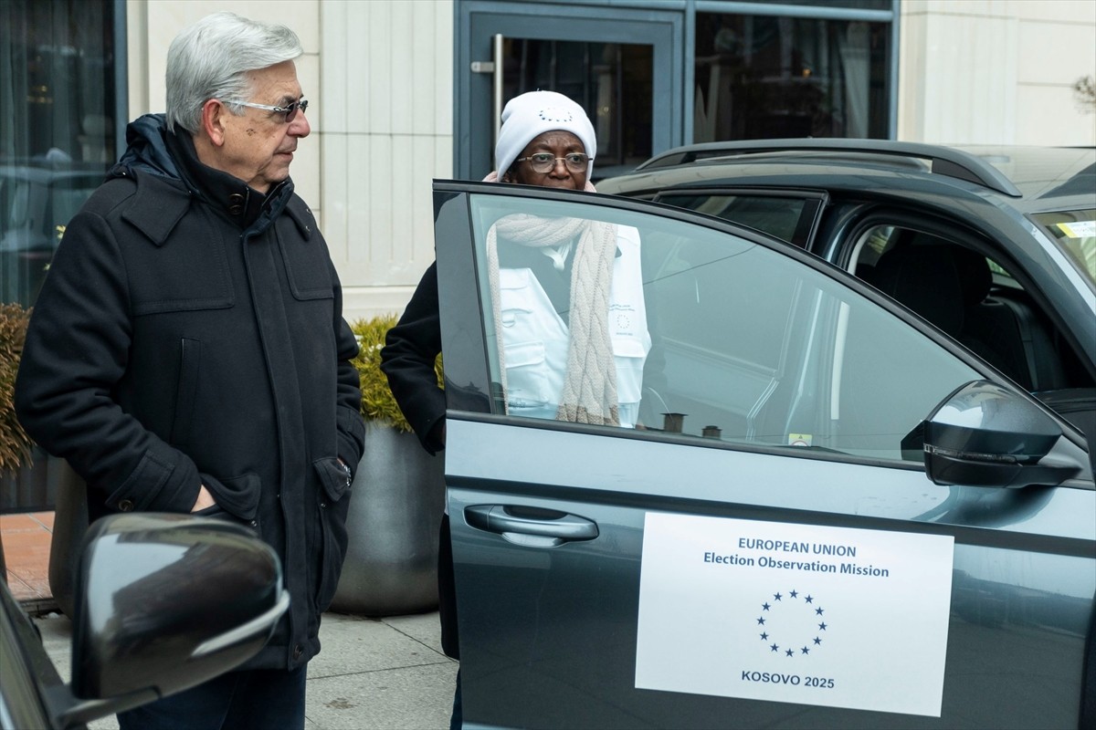 Kosova'da 9 Şubat'ta yapılacak genel seçimi gözlemlemek üzere Avrupa Birliğince (AB)...