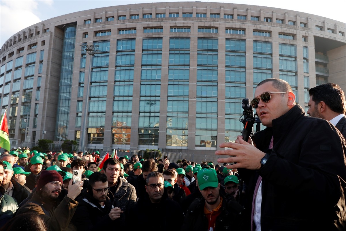 Martı şirketinin kurucusu Oğuz Alper Öktem, İstanbul 14. Asliye Ticaret Mahkemesi'nde görülen...