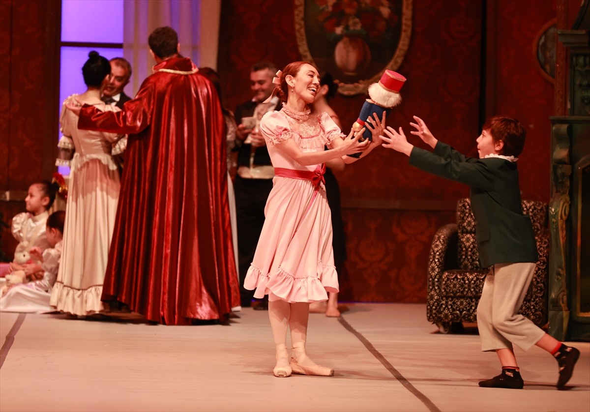 Mersin Devlet Opera ve Balesi (MDOB), Rus besteci Pyotr İlyiç Çaykovski'nin ölümsüz eseri...