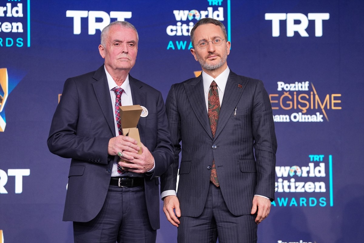 "TRT World Citizen Ödülleri" İstanbul'da düzenlenen törenle sahiplerine takdim edildi. "Yılın...
