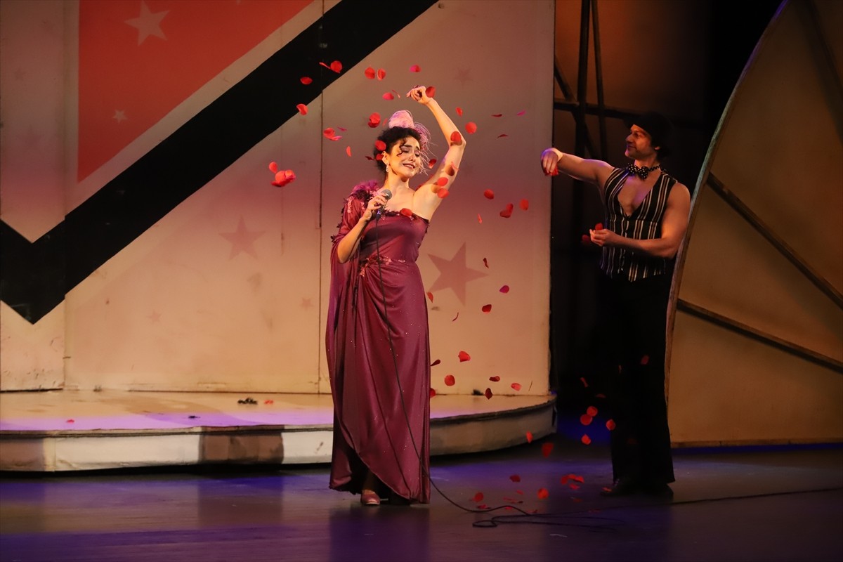 Samsun Devlet Opera ve Balesi (SAMDOB), "Hisseli Harikalar Kumpanyası" müzikalini sahneye koyacak....