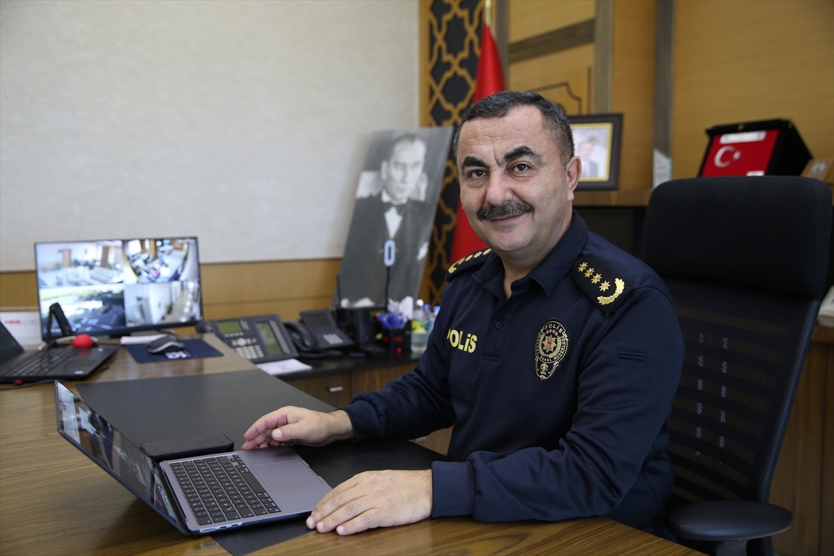 Samsun Emniyet Müdürü Ahmet Arıbaş, Anadolu Ajansının (AA) gözünden 2024'e damga vuran olaylara ve...