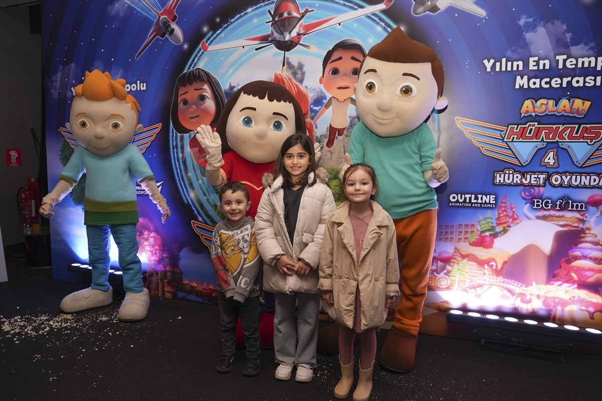 TRT ortak yapımı "Aslan Hürkuş 4: Hürjet Oyunda" animasyon filmi, 17 Ocak'ta sinema salonlarında...