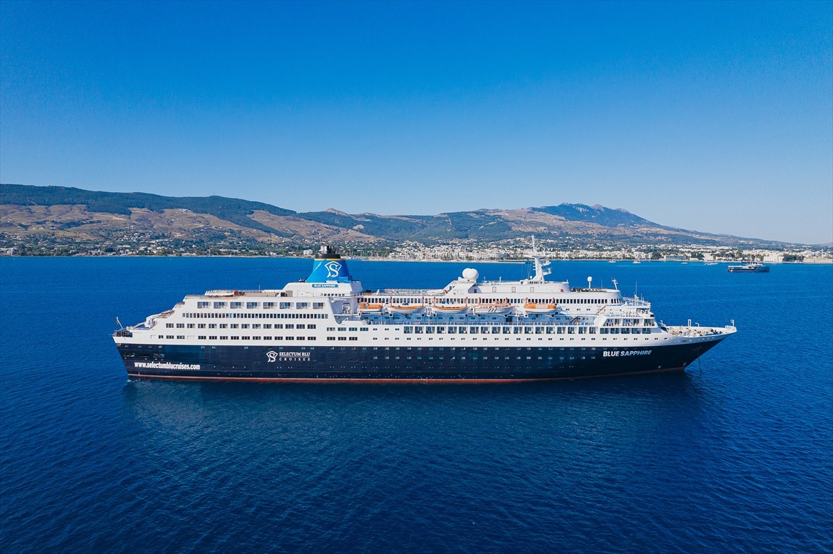 Türkiye, bulunduğu konum ve destinasyonlarıyla kruvaziyer turizminde potansiyelini güçlendirirken...