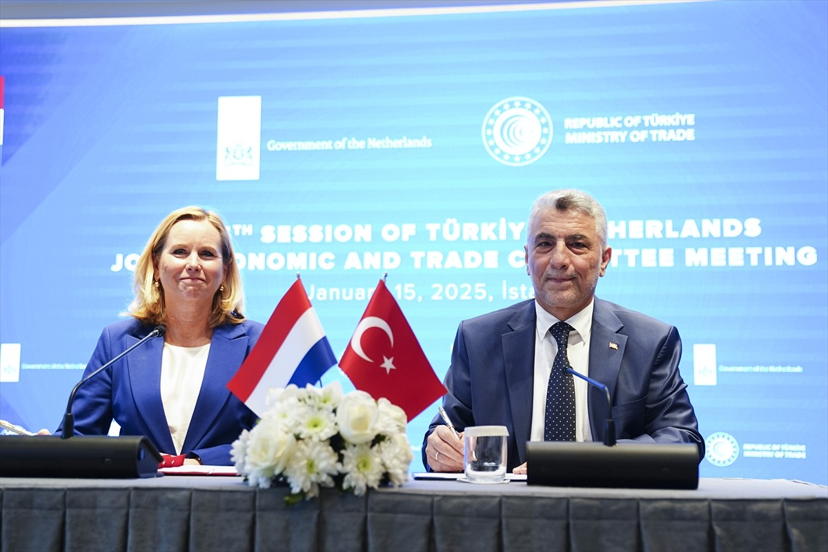 Türkiye ile Hollanda arasında Ekonomik ve Ticaret Ortak Komitesi (JETCO) Protokolü imzalandı. Dış...