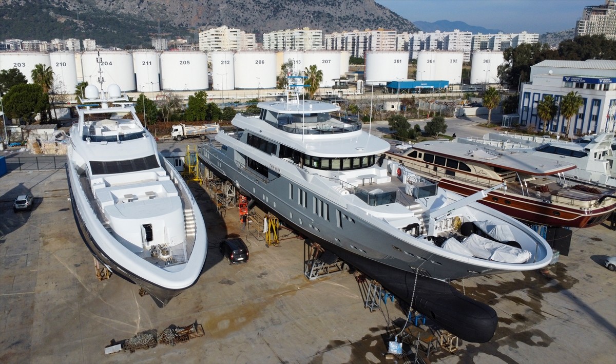 Yat imalatında dünyanın en önemli merkezlerinden biri olan Antalya Serbest Bölge, 25 yılda toplam...