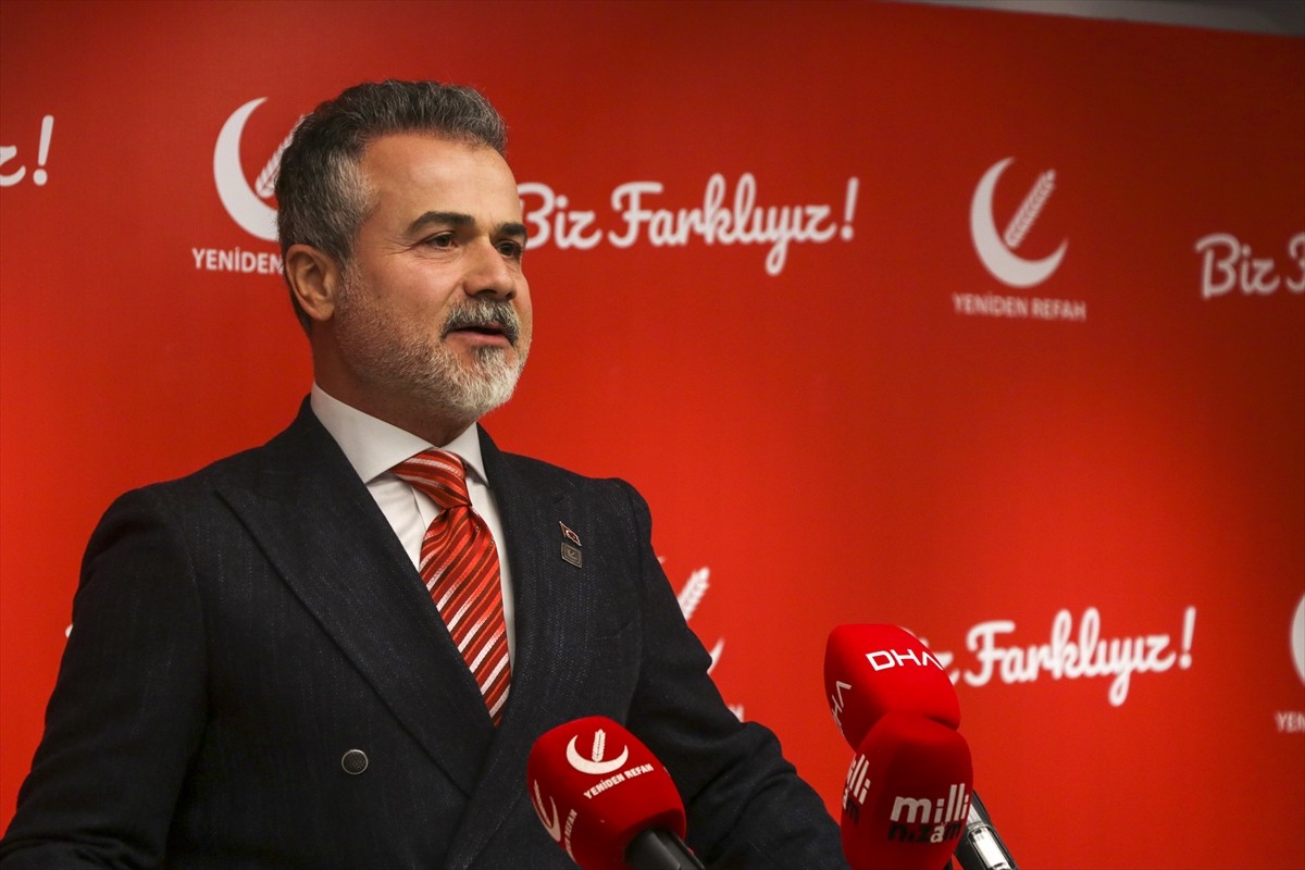 Yeniden Refah Partisi Genel Başkan Yardımcısı Suat Kılıç, partinin Merkez Yürütme Kurulu (MYK)...
