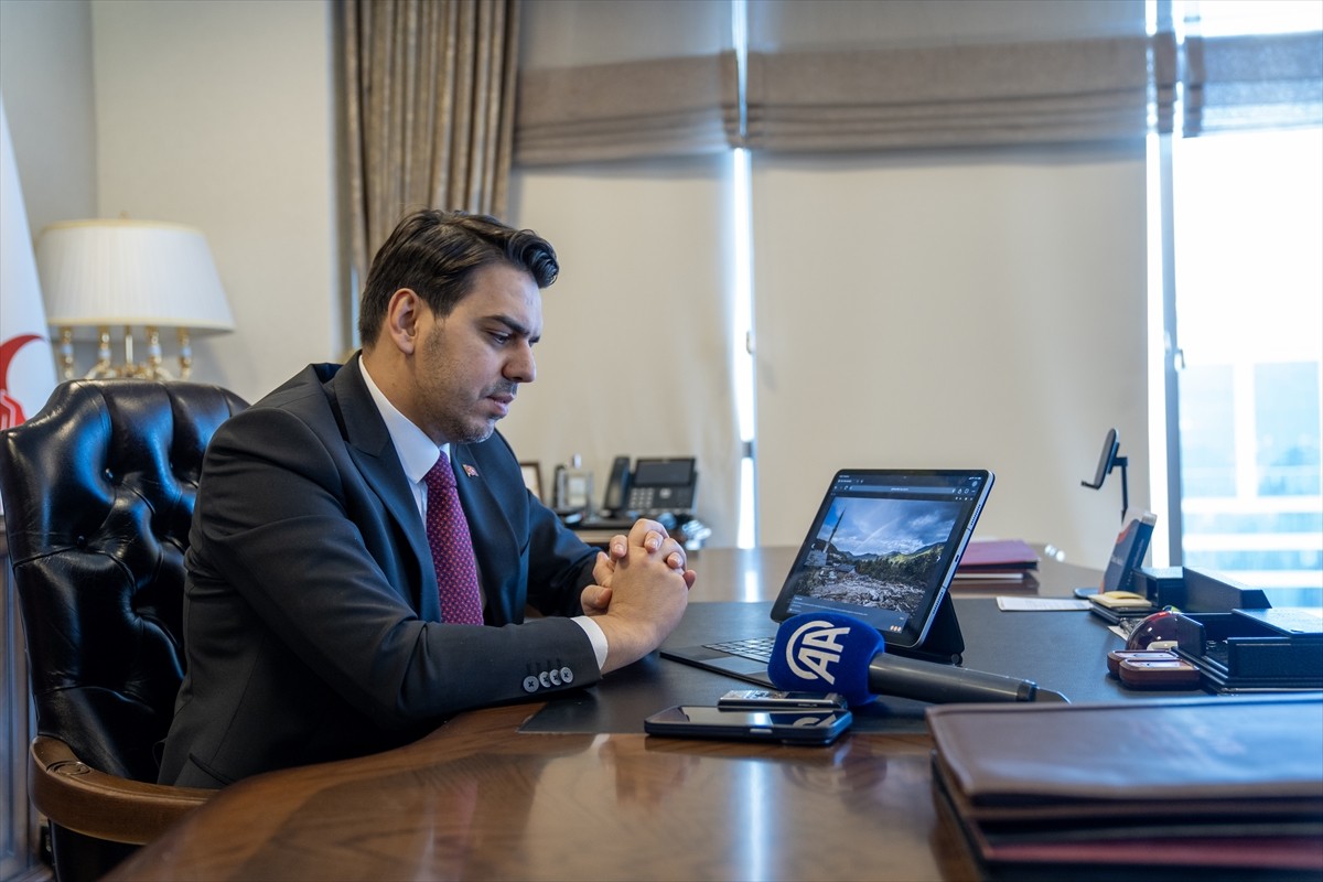 Yurtdışı Türkler ve Akraba Topluluklar (YTB) Başkanı Abdullah Eren, Anadolu Ajansının (AA)...