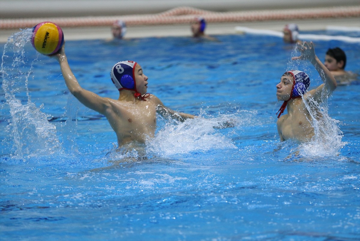 14 Yaş Altı Erkek Milli Sutopu Takımı, 2027'de yapılacak Avrupa Şampiyonası hazırlıklarının ilk...