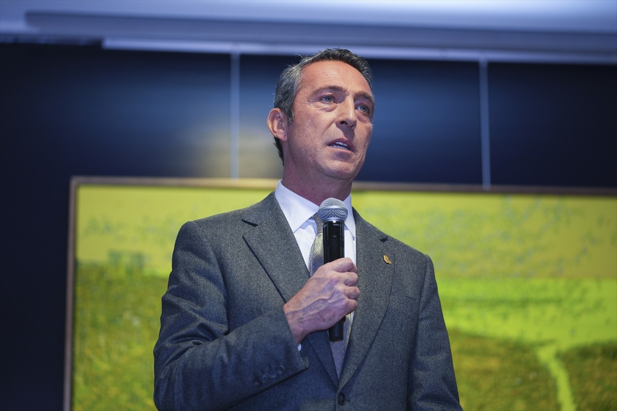 1907 Fenerbahçe Derneği önderliğinde 1907 Art'ın ilk projesi olarak hayata geçirilen "Bir Renk....