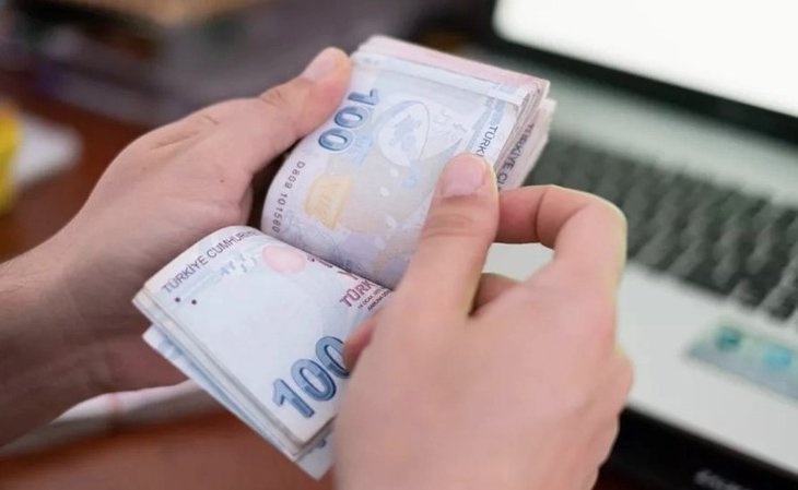 2025'te Emeklilere Çifte Zam Müjdesi: Yüzde 50 Artış ve 9.000 TL Ek Ödeme