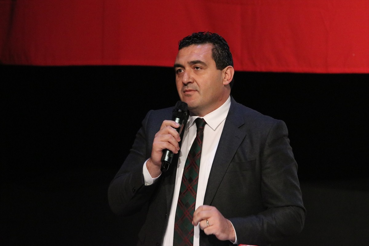 Adana'da Çukurova Belediyesi Orhan Kemal Kültür Merkezi'nde "6 Şubat Depremlerinin 2'nci Yılında...