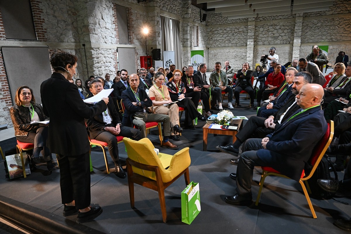 Adana'da Nişasta Sanayicileri Derneği (NİSAD) tarafından "Tarımsal Düşünce Hasadı" programı...