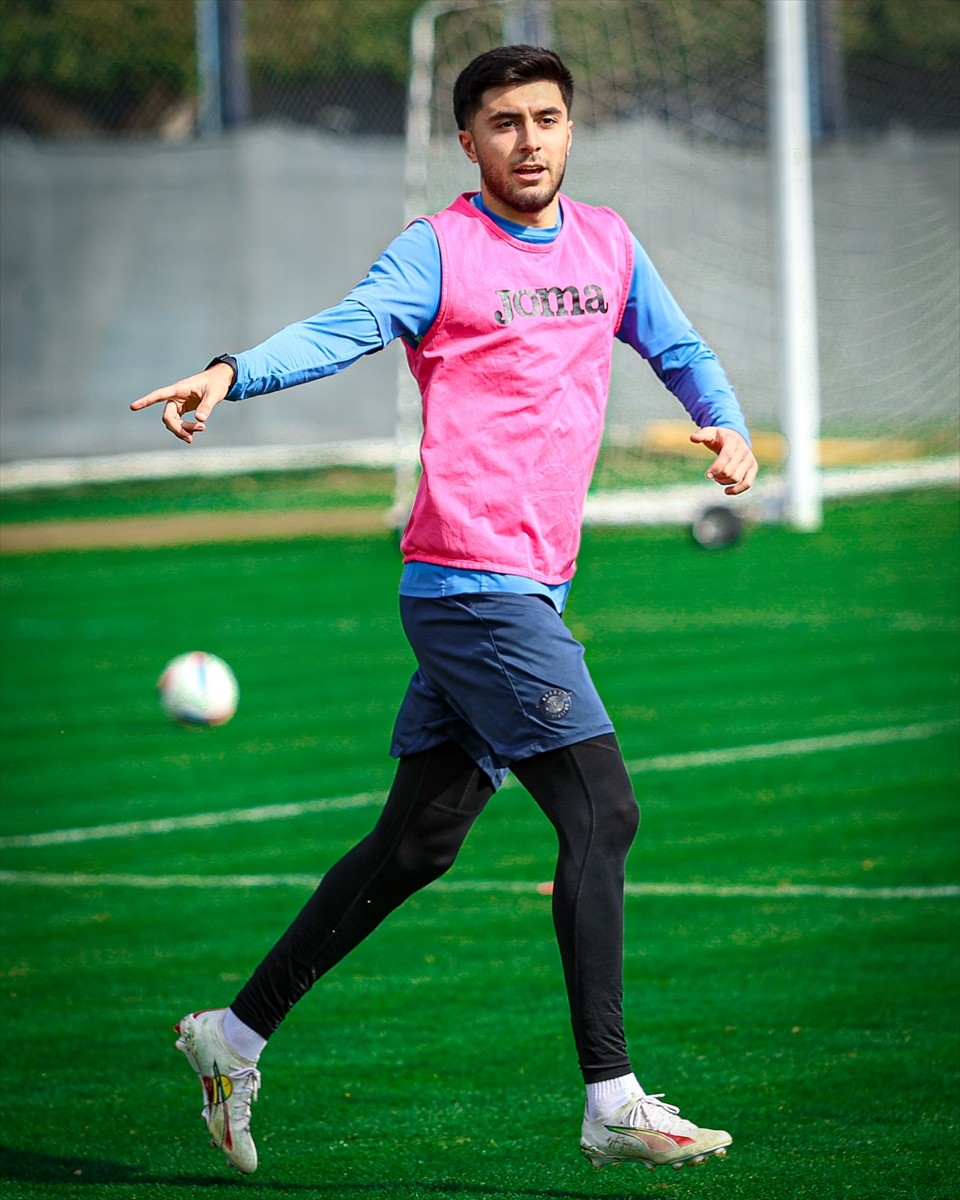 Adana Demirspor, Trendyol Süper Lig'in 24. haftasında sahasında Onvo Antalyaspor ile oynayacağı...