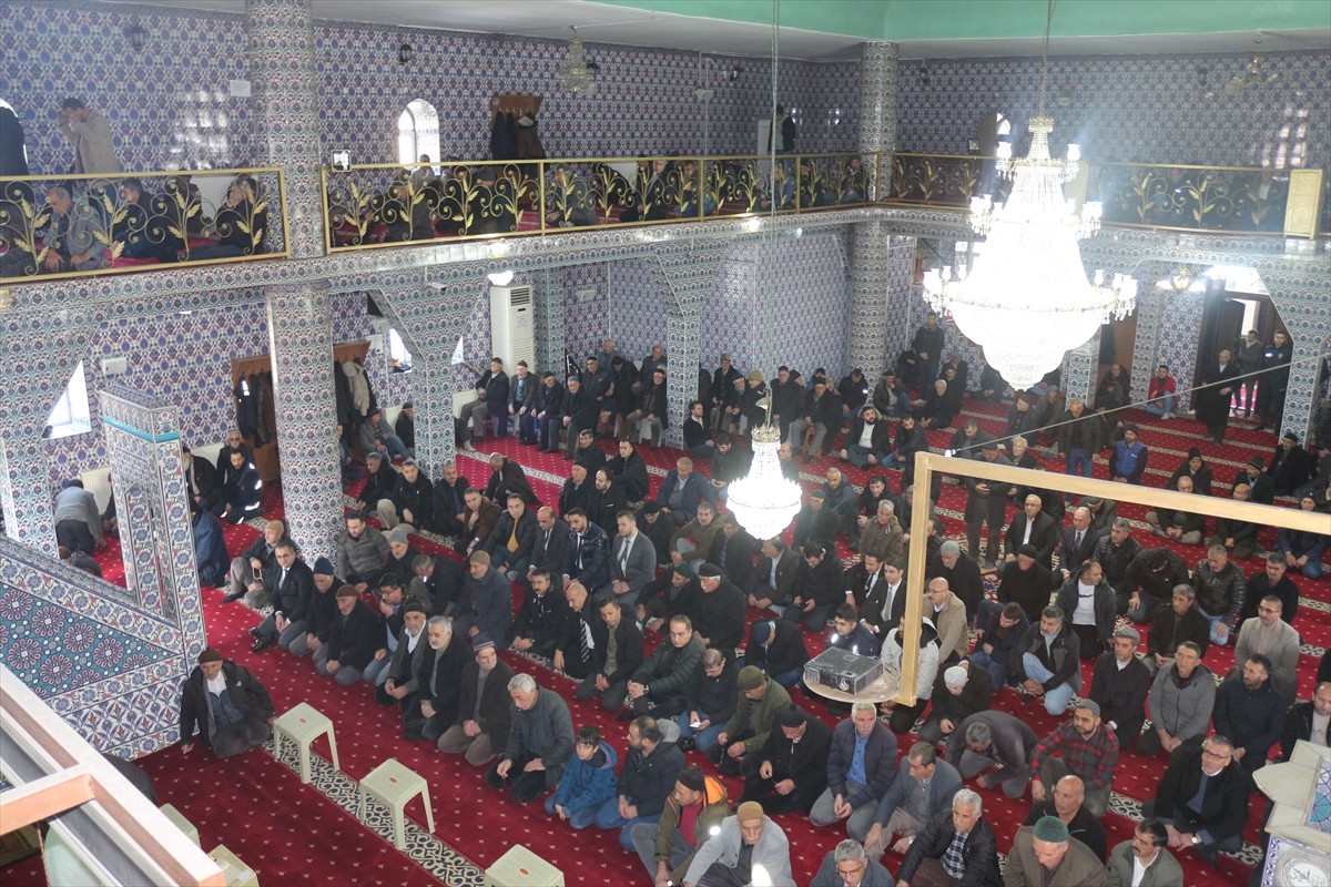 Ağrı'nın Doğubayazıt ilçesinde, 13 yıl önce terör örgütü PKK'nın silahlı saldırısı sonucu şehit...