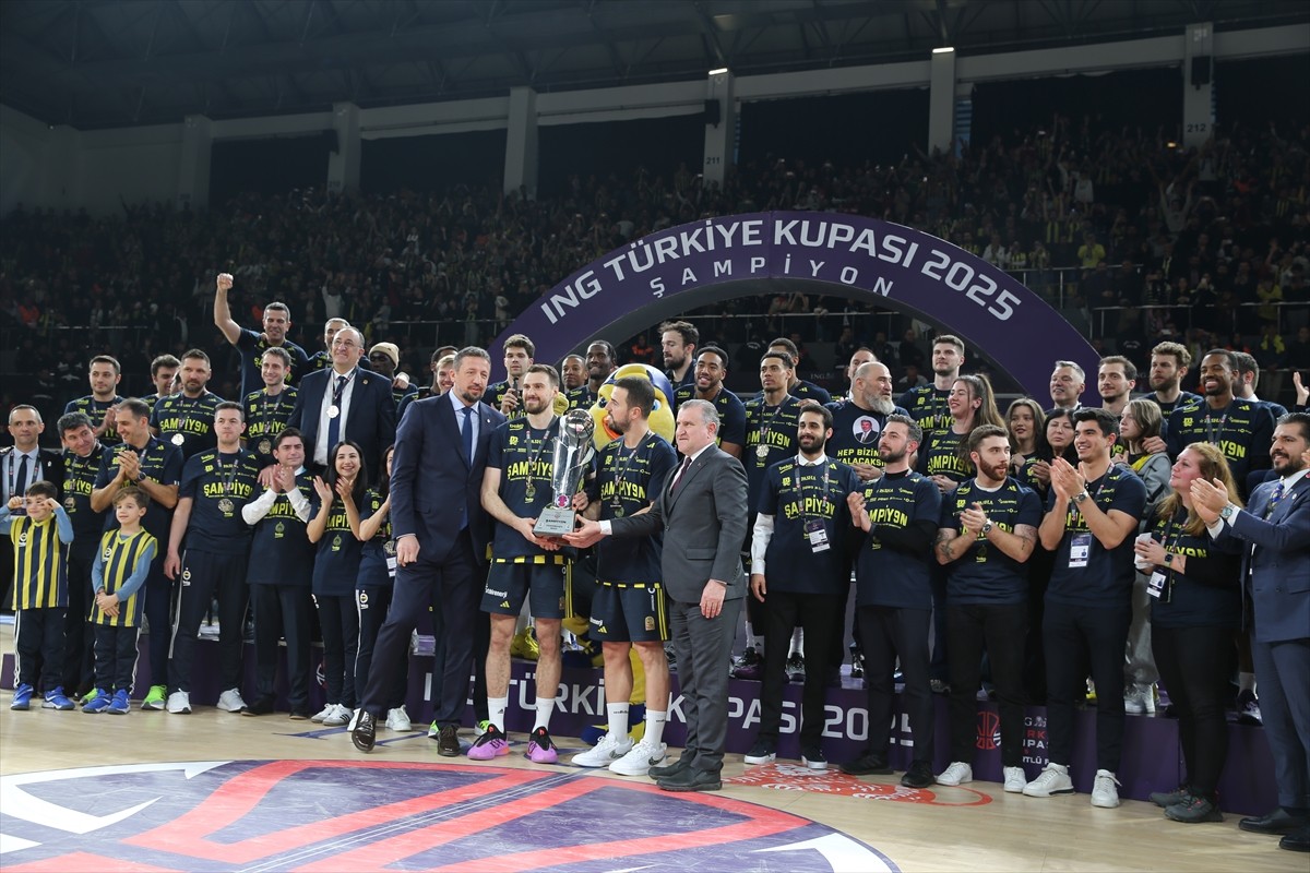 Basketbolda ING Erkekler Türkiye Kupası final maçında Fenerbahçe Beko ile Beşiktaş Fibabanka...