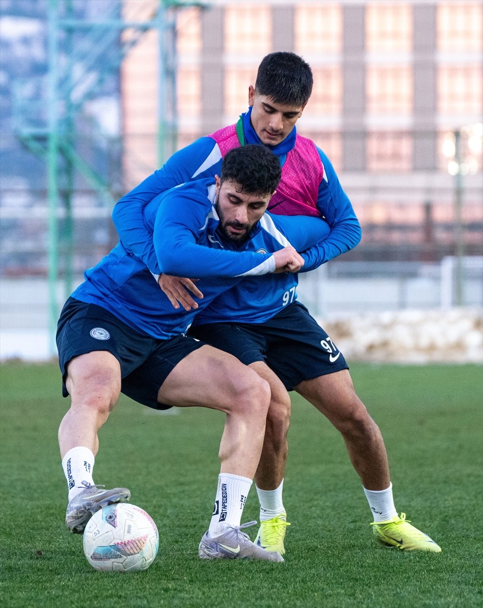Çaykur Rizespor, Trendyol Süper Lig'in 26. haftasında sahasında Corendon Alanyaspor ile yapacağı...