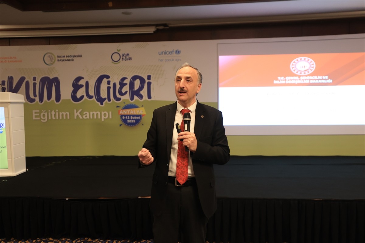 Çevre, Şehircilik ve İklim Değişikliği Bakanlığı tarafından hayata geçirilen "İklim Elçileri...