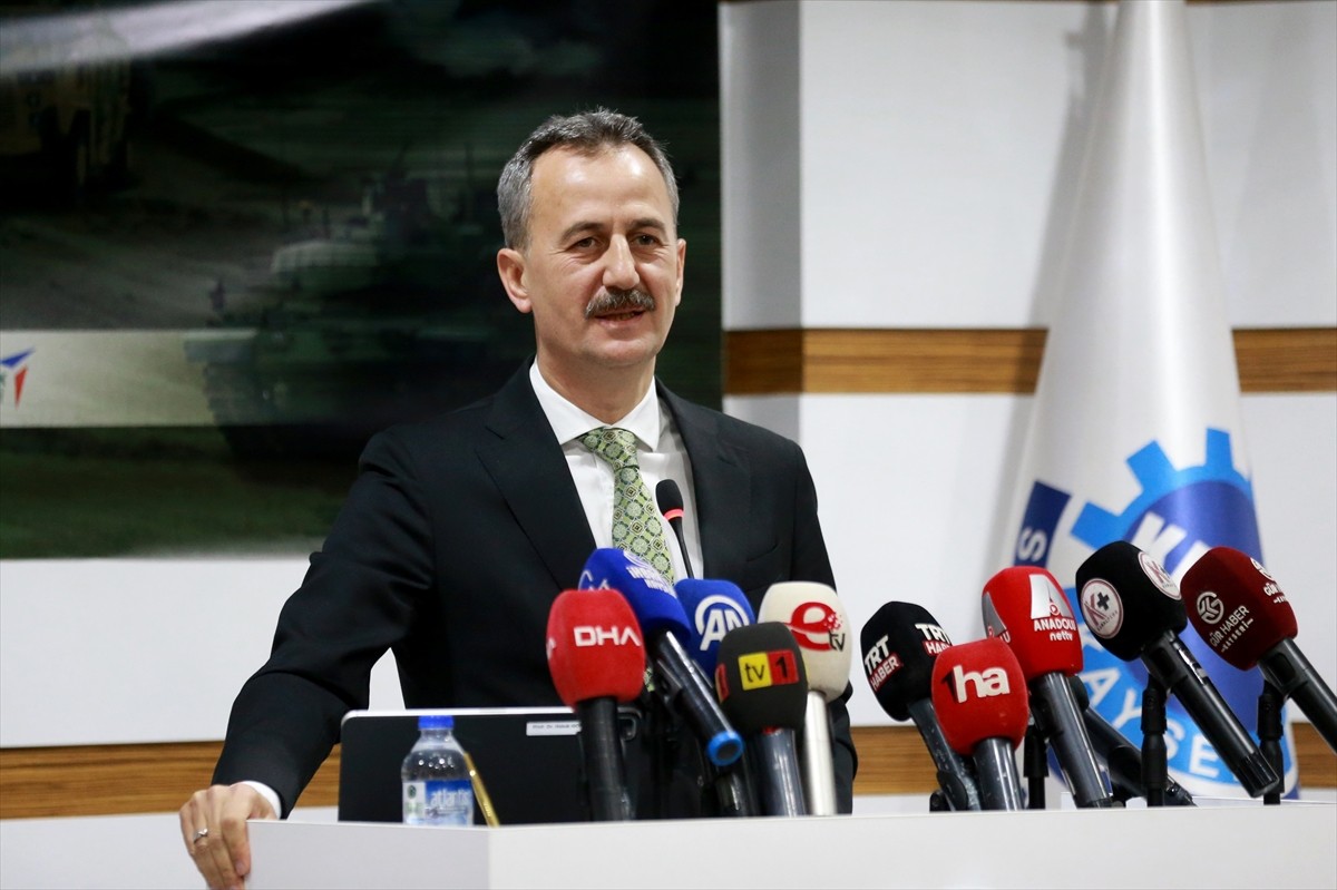 Cumhurbaşkanlığı Savunma Sanayii Başkanı Haluk Görgün, Kayseri Sanayi Odasında (KAYSO) düzenlenen...