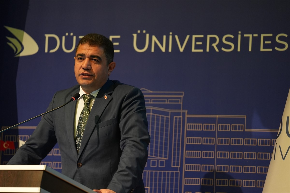 Düzce Üniversitesi (DÜ) tarafından düzenlenen "1. Uluslararası Uzay Hukuku ve Teknolojileri...