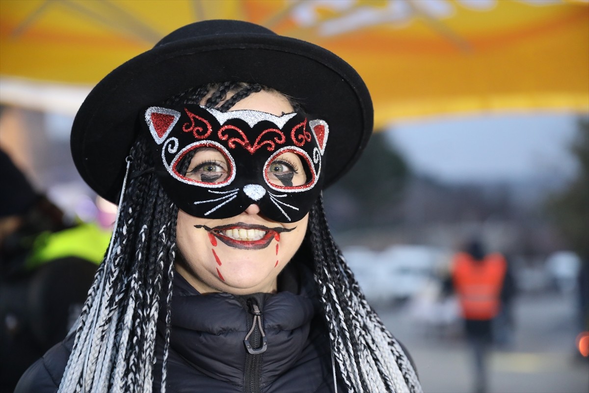 Edirne'nin Keşan ilçesine bağlı Çamlıca beldesinde bir Balkan geleneği olan "Bocuk" düzenlenen...