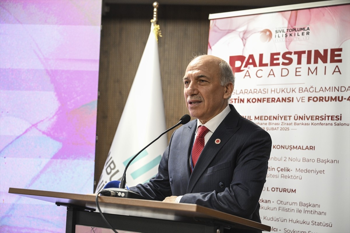 İstanbul'da "Uluslararası Hukuk Bağlamında Filistin Konferansı ve Forumu-4" gerçekleştirildi. AK...