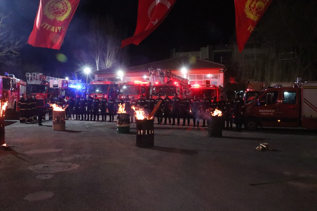 Kahramanmaraş merkezli 6 Şubat 2023'te meydana gelen depremlerde hayatını kaybedenler, Burdur'da...