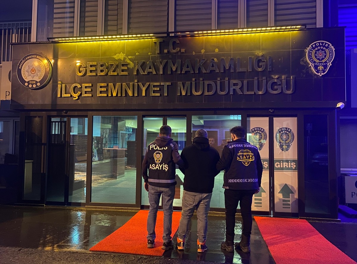 Kocaeli'de haklarında kesinleşmiş hapis cezası bulunan 14 kişi yakalandı.