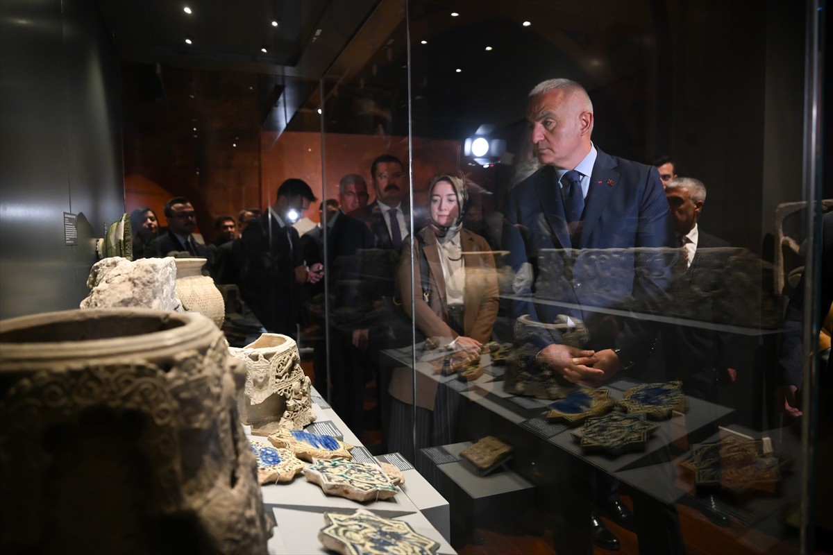 Kültür ve Turizm Bakanı Mehmet Nuri Ersoy, Anadolu Selçuklu Devletinin siyasi, sosyal ve kültürel...