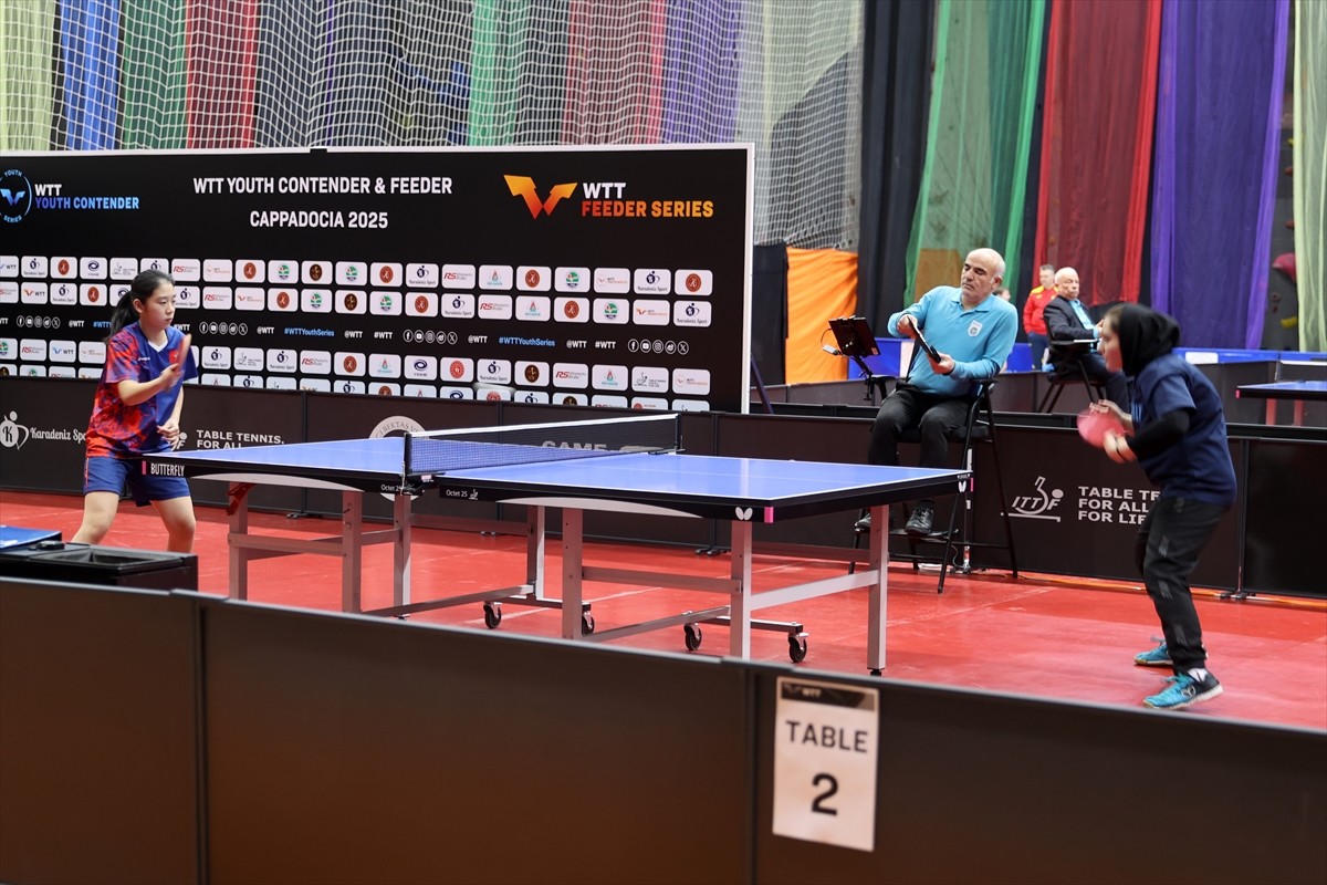 Nevşehir'de düzenlenen Kapadokya Uluslararası Genç ve Büyükler Masa Tenisi Müsabakaları, 50...