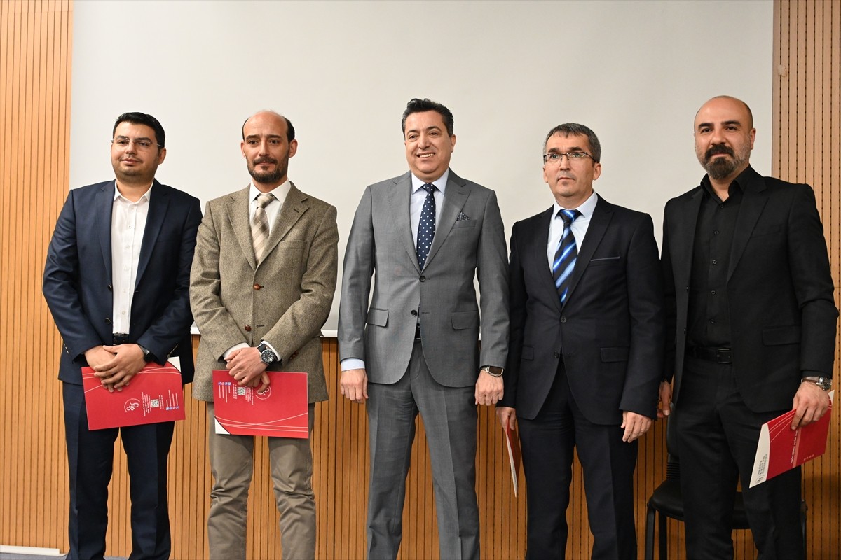 Osmaniye Korkut Ata Üniversitesince (OKÜ) Kadirli Sosyal ve Beşeri Bilimler Fakültesi'nde "Kadirli...