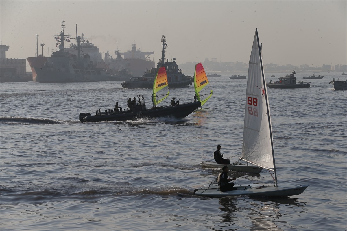 Pakistan'ın ev sahipliğinde Umman Denizi'nde gerçekleştirilen AMAN-2025 Deniz Tatbikatı, 60...