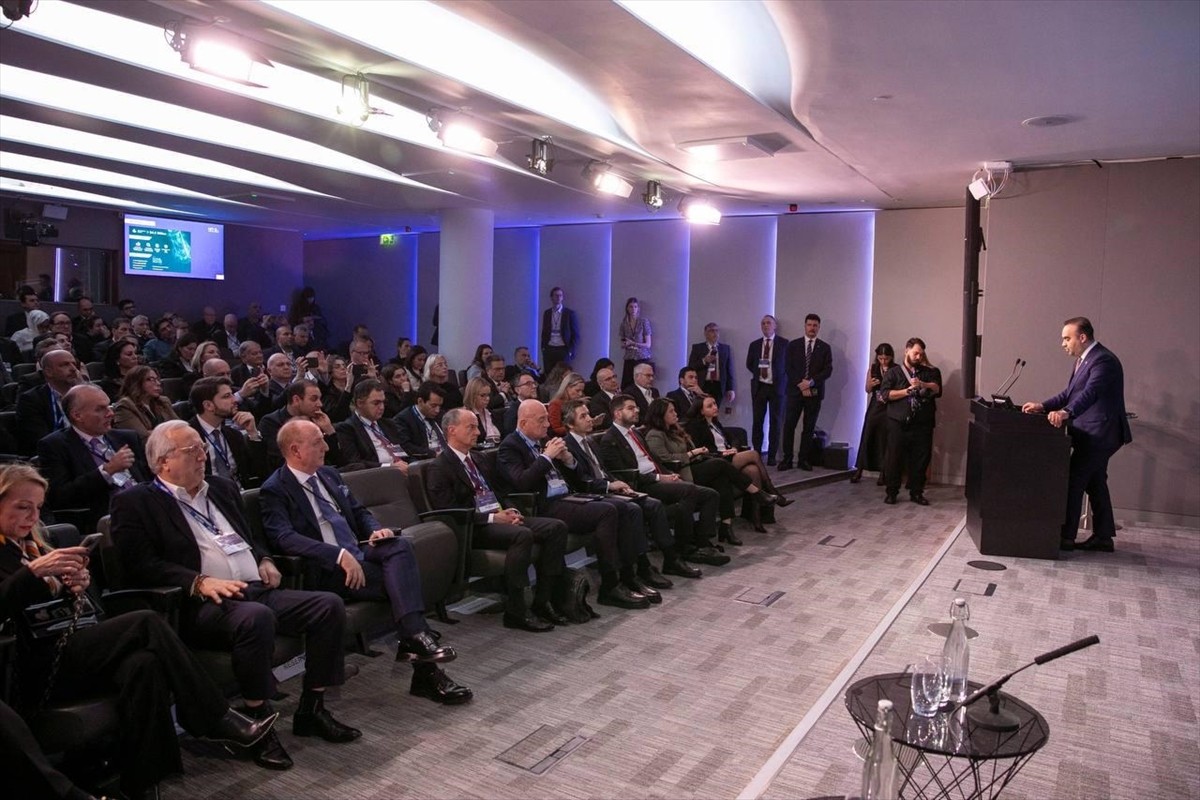 Sanayi ve Teknoloji Bakanı Mehmet Fatih Kacır, Globalturk Capital tarafından düzenlenen "Türkiye...