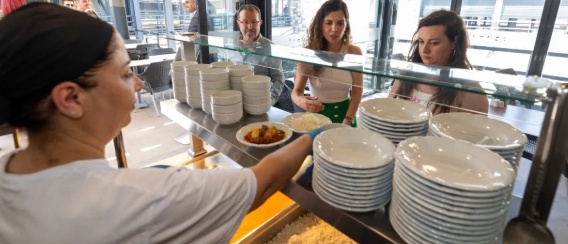 Trabzon'da Ramazan Boyunca Ücretsiz İftar Sofraları ve Destekler!