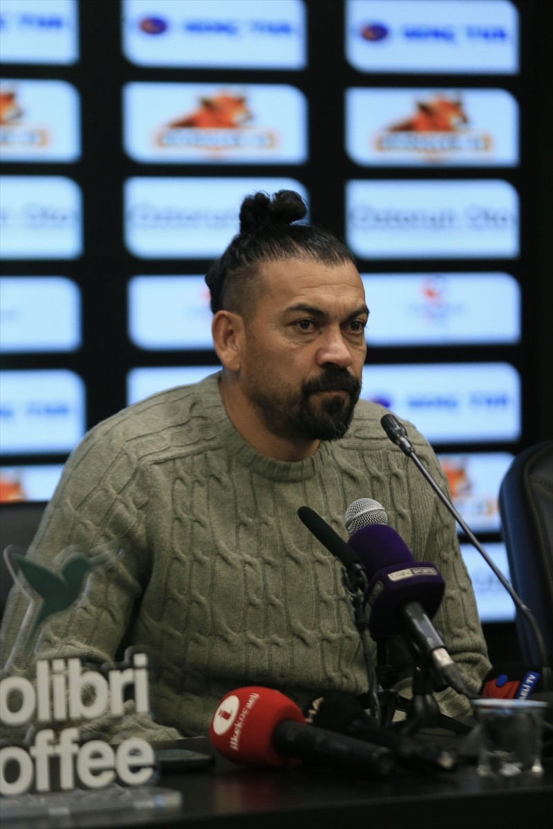 Trendyol 1. Lig'in 23. haftasında Kocaelispor'a 1-0 yenilen Amed Sportif Faaliyetleri'in teknik...