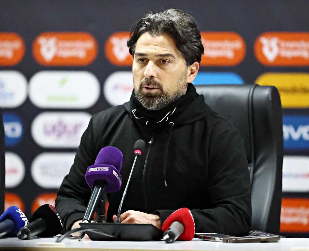 Trendyol Süper Lig'in 25. haftasında konuk olduğu Reeder Samsunspor'u 3-2 yenen Çaykur Rizespor'da...