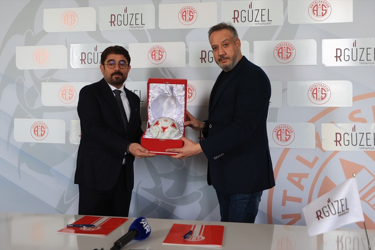Trendyol Süper Lig ekiplerinden Onvo Antalyaspor, RGÜZEL Yapı İnşaat ile 2024-2025 sezonu sonuna...